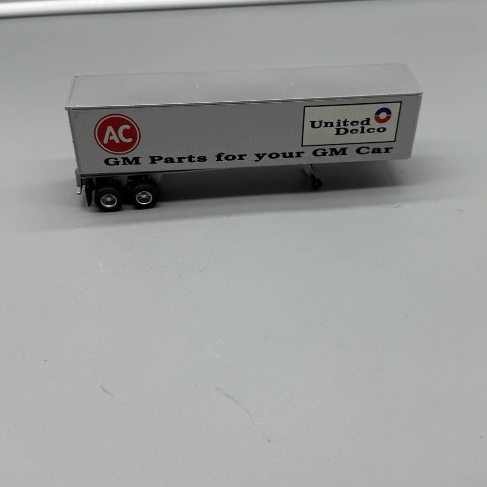 Lionel O Gauge AC Delco United Delco GM Parts Semi Trailer Truck Trailer Unteste